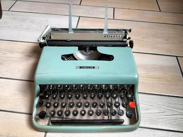 OLIVETTI Lettera 22, Diversen, Typemachines, Ophalen