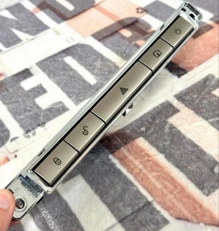 JAGUAR XF X250 8X2311B650AB Vergrendeling alarm knoppen oem, Auto-onderdelen, Dashboard en Schakelaars, Jaguar, Ophalen of Verzenden