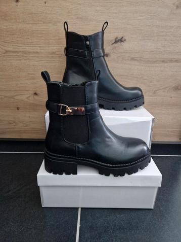 Bottines/Bottillons femmes, noir, cuir, Saryna, 39