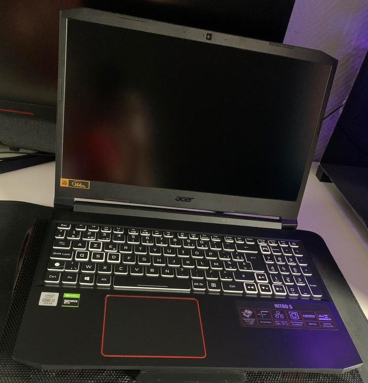 Acer Nitro AN515-55 Cooler Klim Logitech G512 spookmuis, Computers en Software, Pc- en Netwerkkabels, Zo goed als nieuw, Ophalen of Verzenden