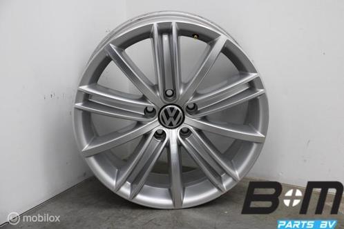 Org. 1 losse 18 inch velg Audi VW Tiguan 5N 5N0601025AF, Auto-onderdelen, Banden en Velgen, Velg(en), Gebruikt