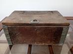 Ancien coffre bois, Huis en Inrichting, Woonaccessoires | Kisten, Ophalen, Gebruikt, Overige houtsoorten