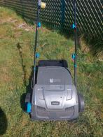 Verticuteermachine 1300w met opvangbak, Ophalen, Zo goed als nieuw