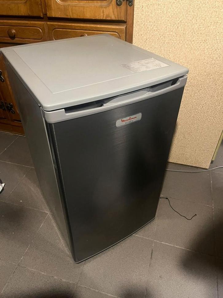 Petit Frigo Moulinex gris, Electroménager, Réfrigérateurs & Frigos, Comme neuf, Avec compartiment congélateur, 75 à 100 litres