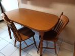 Ovale eiken tafel met 2 stoelen, Huis en Inrichting, Tafels | Eettafels, Ophalen, Gebruikt, 100 tot 150 cm, Eikenhout
