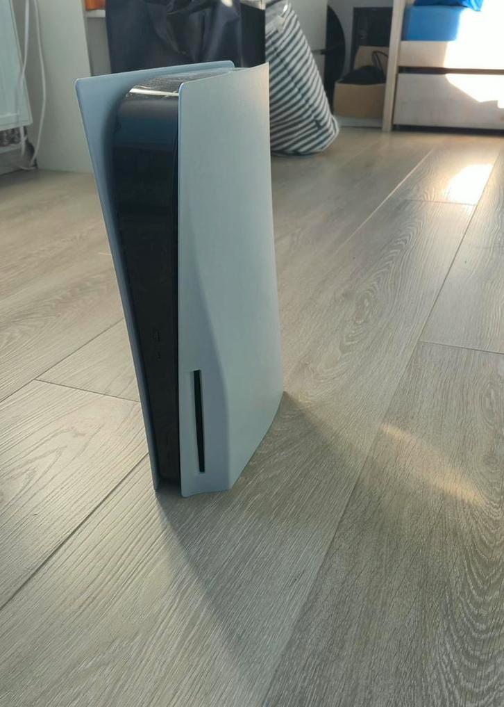 PS5 Console disk incl.(Dure headset + 200 games+ controller), Games en Spelcomputers, Spelcomputers | Sony PlayStation 5, Nieuw