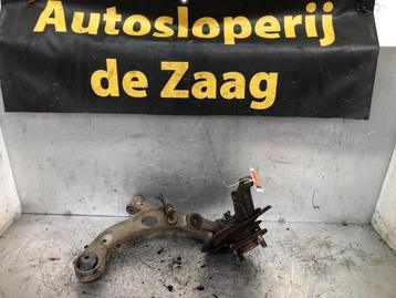 Fusee rechts-voor van een Daihatsu Cuore beschikbaar voor biedingen