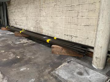 ETIRE plat ijzer van 12 X 4 MM lengten 3à4M beschikbaar voor biedingen