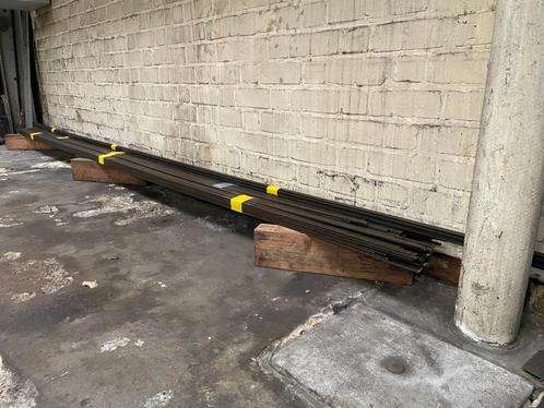 ETIRE plat ijzer van 12 X 4 MM lengten 3à4M, Doe-het-zelf en Bouw, Metalen, Nieuw, IJzer, Ophalen