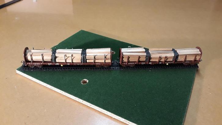 DEUX WAGONS À RANGERS LIMA, Hobby en Vrije tijd, Modeltreinen | H0, Zo goed als nieuw, Wagon, Lima, Ophalen of Verzenden