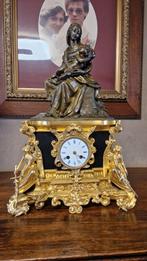 Pendule en bronze, Antiquités & Art, Antiquités | Horloges, Enlèvement ou Envoi