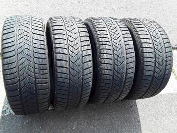 Très bons pneus hiver 245/40-18 et 225/45-18 beschikbaar voor biedingen