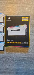 Kit Ram Corsair Vengeance DDR4 32gb (4x8) 3200Mhz, Ophalen, Zo goed als nieuw, DDR4