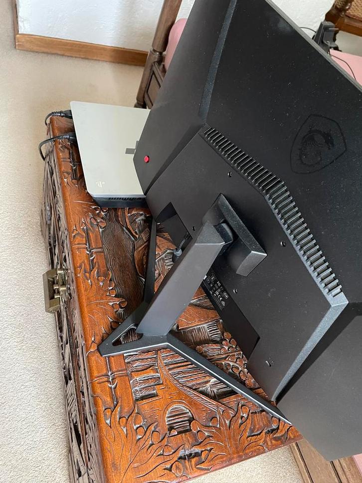 MSI monitor + ps4 grand toursimo editie, Audio, Tv en Foto, Televisies, Zo goed als nieuw, Ophalen