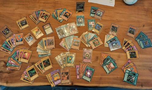 Lot Yu-Gi-Oh kaarten eerste generaties, Hobby en Vrije tijd, Verzamelkaartspellen | Yu-gi-Oh!, Zo goed als nieuw, Ophalen of Verzenden