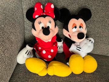 Mickey en minnie mouse knuffel (enkel per set) 💯% authentic beschikbaar voor biedingen