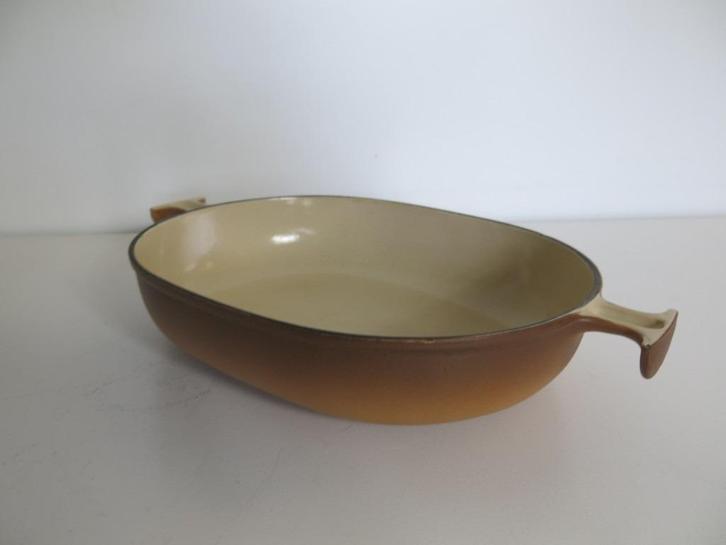 Le creuset ovenchotel la mama no 29 Enzo Mari, Huis en Inrichting, Keuken | Potten en Pannen, Zo goed als nieuw, Ophalen of Verzenden
