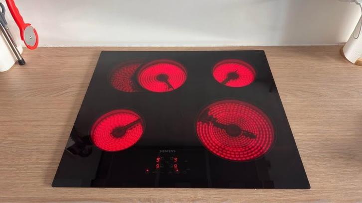 Taque de cuisson Siemens - vitrocéramique - prix neuf 589€, Elektronische apparatuur, Kookplaten, Gebruikt, Inbouw, Elektrisch