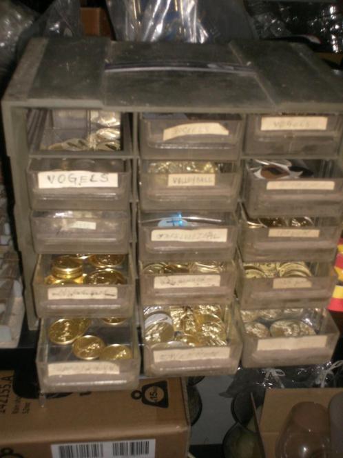 lot trofee spullen, Diversen, Rommelmarktspullen, Zo goed als nieuw, Ophalen