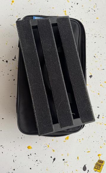 Pedaltrain Metro 16 with Soft Case beschikbaar voor biedingen