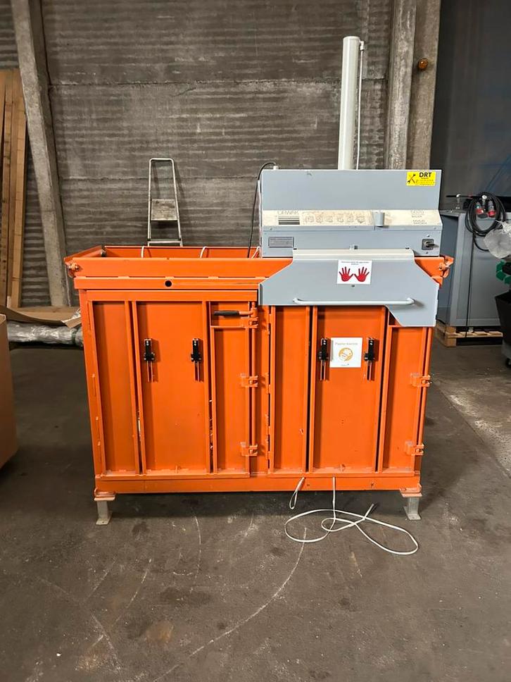 Orwak 5070 balenpers – in zeer goede staat, Doe-het-zelf en Bouw, Overige Doe-Het-Zelf en Bouw, Gebruikt, Ophalen of Verzenden