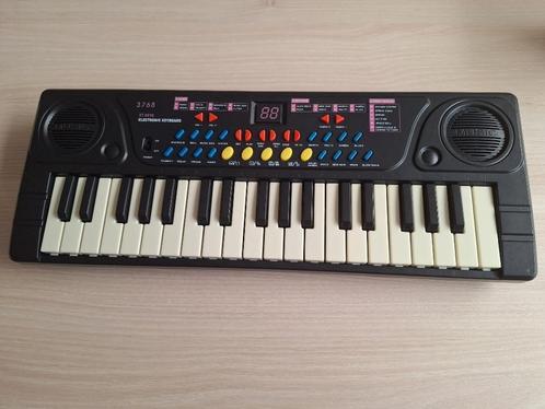 *Elektronisch Keyboard voor kinderen met 37 toetsen, Kinderen en Baby's, Speelgoed | Educatief en Creatief, Gebruikt, Elektronica