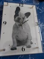 horloge bouledogue français 36 cm de hauteur 25cm largeur, Zo goed als nieuw