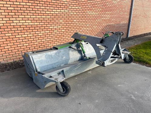 Borstelmachine Zocon, Zakelijke goederen, Landbouw | Werktuigen, Akkerbouw, Bollenteelt, Boomteelt, Fruitteelt, Veehouderij, Vollegrondsgroente