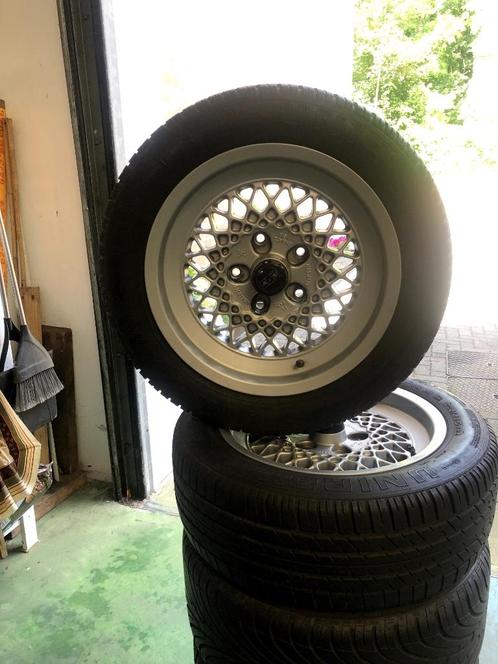 Porsche onderdelen, Auto-onderdelen, Banden en Velgen, Band(en), Zomerbanden, 16 inch, 245 mm, Personenwagen, Gebruikt, Ophalen