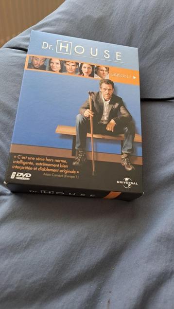coffret 6 DVD Dr. House saison 1 beschikbaar voor biedingen