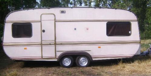 Tabbert Comtesse de kuxe dubbelasser uit 1991, Caravanes & Camping, Caravanes, Particulier, jusqu'à 5, 750 - 1000 kg, Banquette en rond