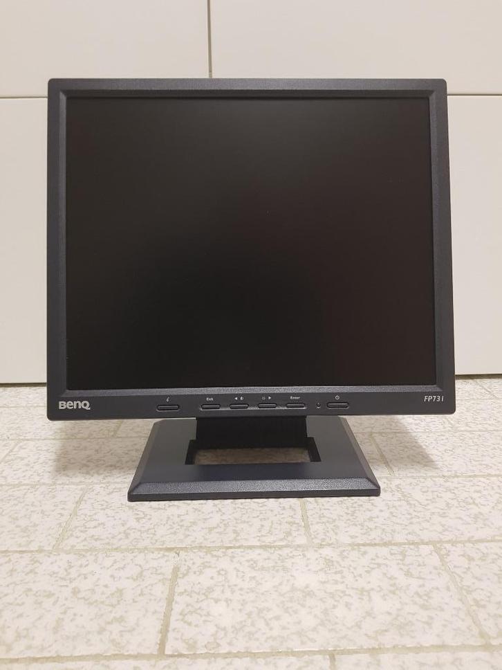 17 inch monitor BenQ FP731, Computers en Software, Monitoren, Gebruikt, Ophalen