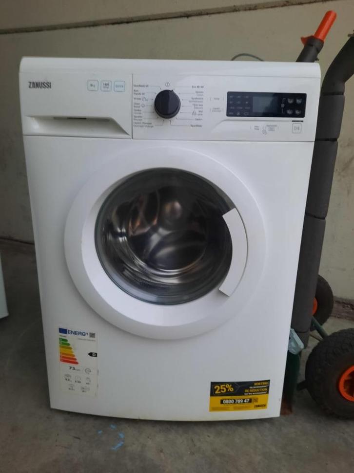 ZANUSSI wasmachine 8kg, Elektronische apparatuur, Wasmachines, Zo goed als nieuw, Voorlader, 6 tot 8 kg, 85 tot 90 cm, 1200 tot 1600 toeren