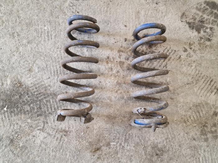 Kit de rabaissement d'un BMW 1-Serie, Autos : Pièces & Accessoires, Suspension & Châssis, BMW, Utilisé, 3 mois de garantie, Enlèvement ou Envoi