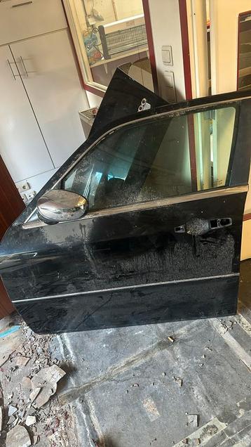 Chrysler 300c portier links voor 200€ beschikbaar voor biedingen