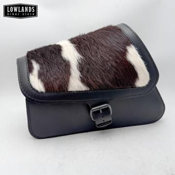 Harley Sportster Side Bag Cow beschikbaar voor biedingen