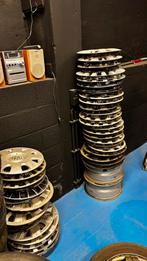 Enjoliveur gratuit a donner, Enlèvement