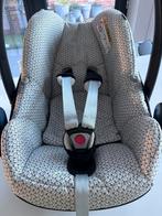 Maxi Cosi “Pebble” met voetenzak., Kinderen en Baby's, Autogordel of Isofix, Zo goed als nieuw, Maxi-Cosi, Ophalen