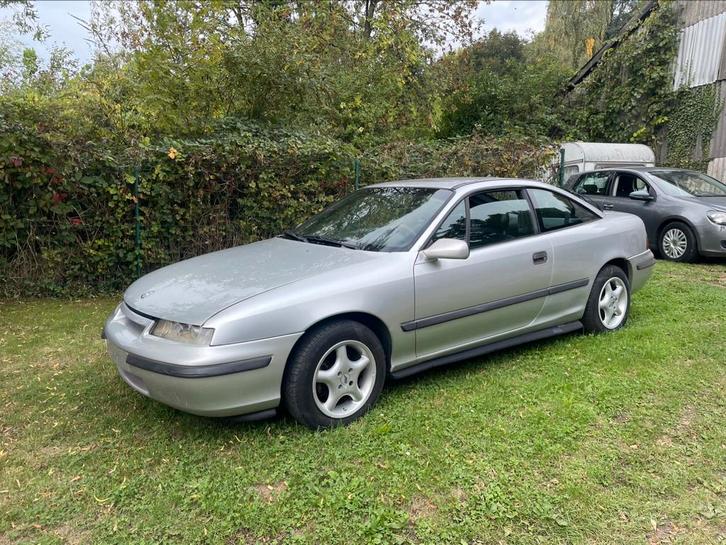 Opel calibra 2.0-8V. 1992, Auto's, Opel, Particulier, Calibra, Benzine, Coupé, Zilver of Grijs, Zwart, Leder, Ophalen