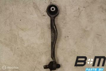 Draagarm rechts boven achterste VW Passat 3B Var. 4D0407512F, Utilisé
