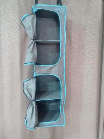 Camping hangkast  beschikbaar voor biedingen