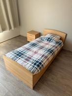 Bed en nachtkast, Huis en Inrichting, Slaapkamer | Complete slaapkamers, Ophalen, Gebruikt