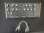 Moog DFAM, Muziek en Instrumenten, Synthesizers, Ophalen, Zo goed als nieuw