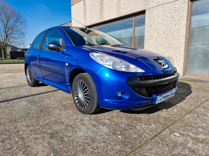 peugeot 206+  1,4 benzine, Auto's, Peugeot, Bedrijf, Te koop, 206+, ABS, Airbags, Centrale vergrendeling, Elektrische ramen, Isofix