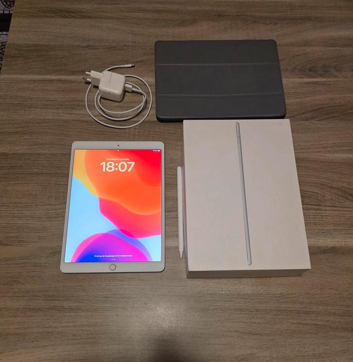 Apple Ipad air 3de generatie ✅️ | Zeer Goede staat !, Computers en Software, Apple iPads, Gebruikt, Apple iPad, Wi-Fi, 10 inch