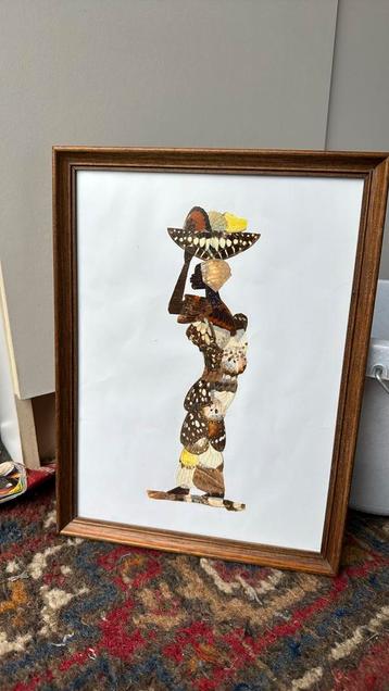 Mooie kader met houten omranding beschikbaar voor biedingen