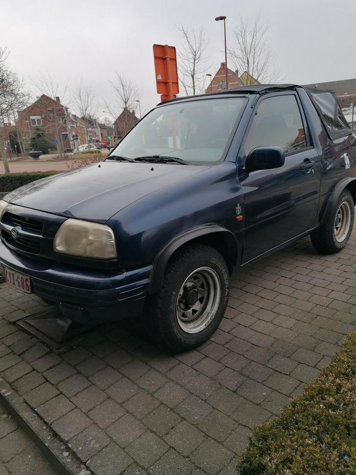 Suzuki Vitara 1600cc benzine 4x4, Auto's, Bestelwagens en Lichte vracht, Particulier, 4x4, Trekhaak, Suzuki, Benzine, Ophalen