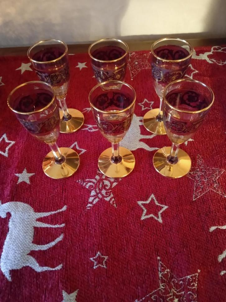 6 oude likeurglaasjes, Antiek en Kunst, Antiek | Glaswerk en Kristal, Ophalen