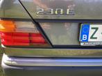 Mercedes 230E Automaat, Auto's, Mercedes-Benz, 4 deurs, Zwart, 4 cilinders, Bedrijf