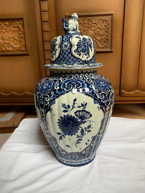 Royal Sphinx Maastricht Delfts Blauwe Vaas met Deksel, Antiek en Kunst, Antiek | Vazen, Ophalen